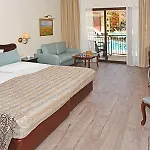 Отель Aquaclub Grifid Bolero