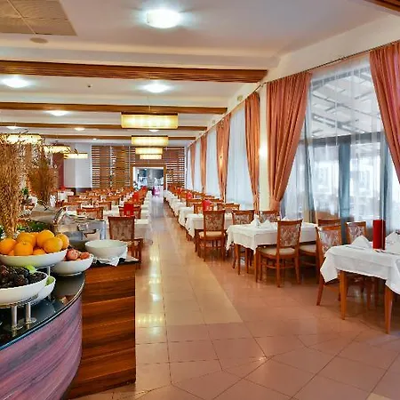 Hotel Aquaclub Grifid Bolero 4*