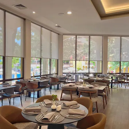 Aquaclub Grifid Bolero Златни пясъци