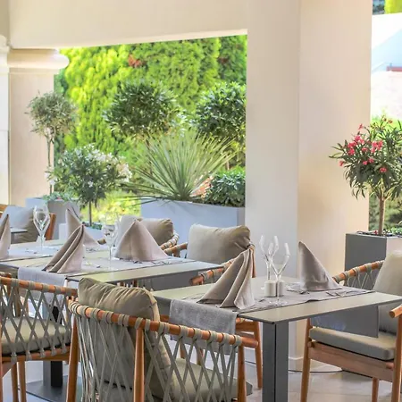 Otel Aquaclub Grifid Bolero 4*